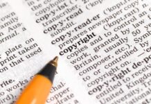 Видавці Судять OpenAI за Масштабне Порушення Авторських Прав