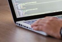 Offerta per la creazione di siti Web Hostinger AI: avvia un sito per $ 2,69 al mese con strumenti AI