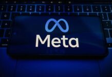 Позови Meta проти ІІ при скороченнях: дискримінація, стеження та боротьба за права співробітників
