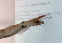 Як працює JavaScript і як з його допомогою створювати прості калькулятори?